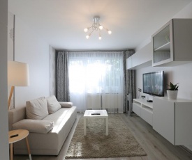 Modern & Homely Apartment