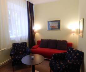 Roko Apartments 2 ( Colourful stay)